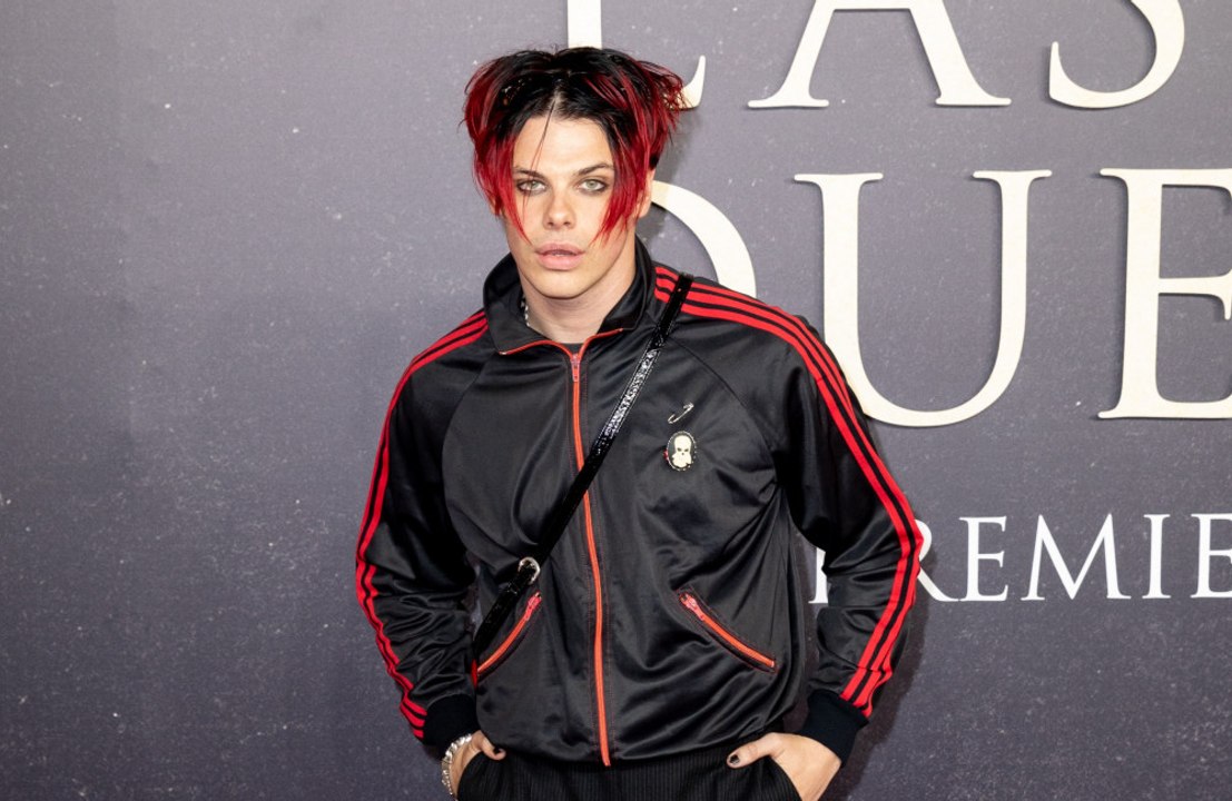 Yungblud: Hautausschlag bei Billie-Treffen