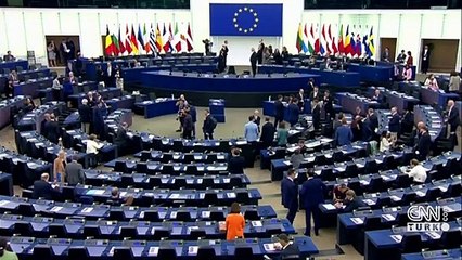 Yaptırım kararına Macaristan ve Avusturya'dan ret