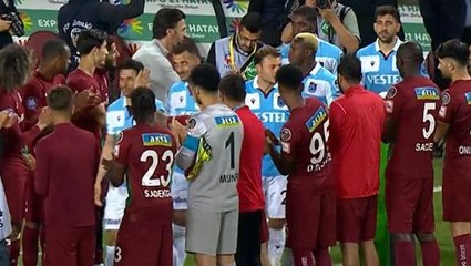 Şampiyon Trabzonspor, Hatay'ı salladı! Futbolcular sahaya çıkarken kıyamet koptu