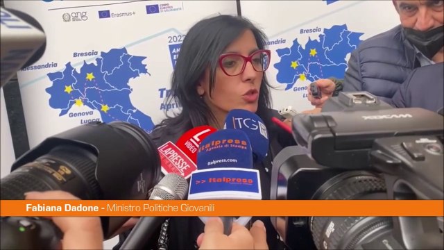 Ucraina, Dadone Invio armi? Draghi riferisca in Parlamento