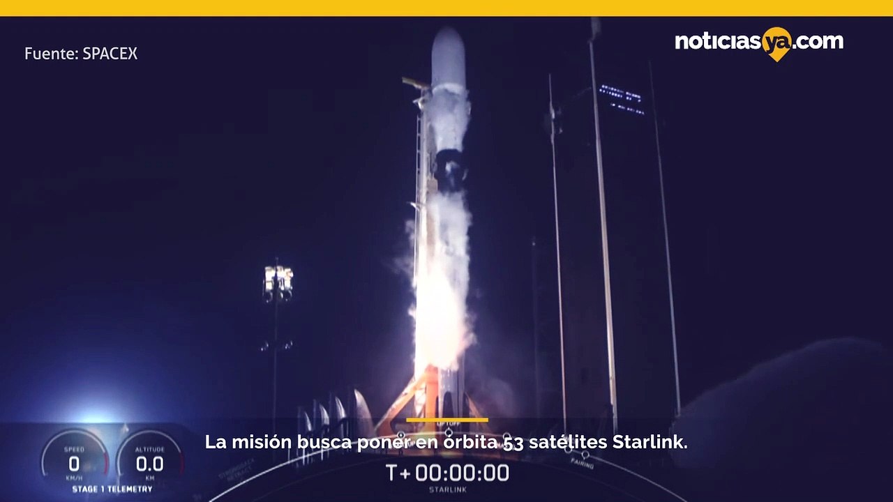SpaceX lanza el cohete Falcon9 para desplegar 53 satélites Starlink.