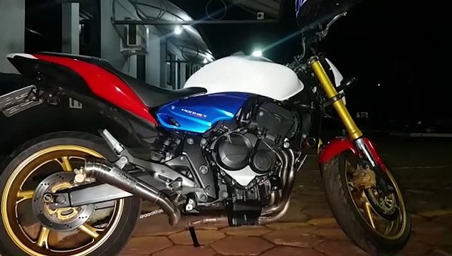 Indivíduo é detido com moto suspeita e com cocaína na cueca; outros dois jovens também foram detidos