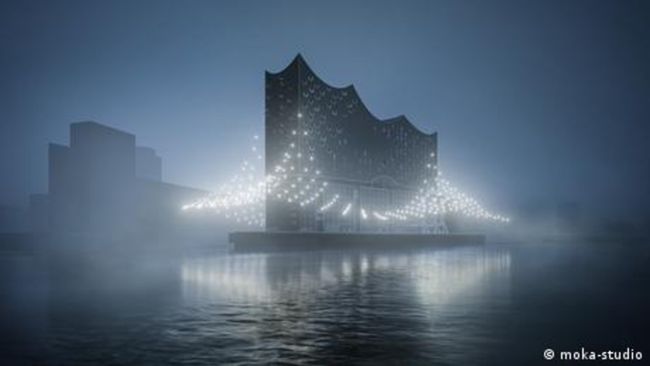 Breaking Waves: Lichtkunst mit Drohnen