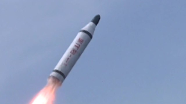 北, SLBM급 추정 미사일 발사...도발 노림수는? / YTN