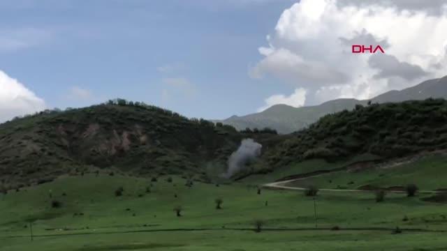 Bitlis'te plastik patlayıcı ve roketatar harp başlığı ele geçirildi