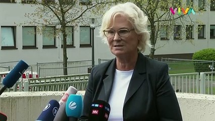 Digertak Anggota NATO, Jerman Kirim 7 Tank Howitzer ke Kyiv