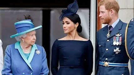 Royal POLL: Would you boo Meghan and Harry if they appeared on the palace balcony?