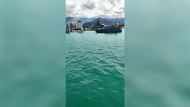 Carrara, la Guardia di Finanza notifica l'atto di congelamento allo yacht russo
