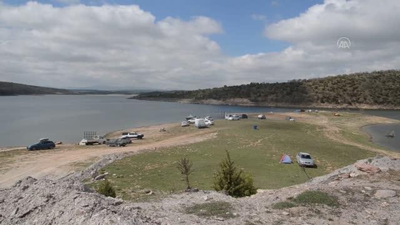 Beşkarış Barajı'nda "Turna Balığı Yakalama Yarışması" başladı