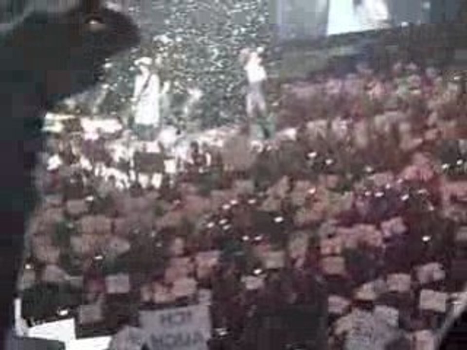 TOKIO HOTEL ICH BIN DA + NOS DANKE 9 MARS 2008