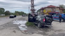 ZONGULDAK - İki otomobilin çarpıştığı kazada 1 kişi öldü, 3 kişi yaralandı