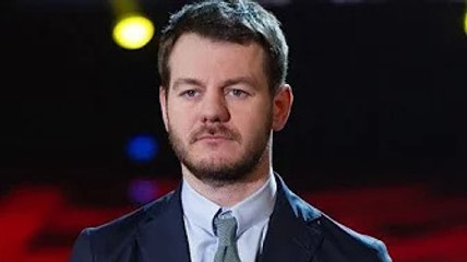 Nuovo show su Rai1 per Alessandro Cattelan La sua risposta Martedì 10 maggio si alzerà il sipario s