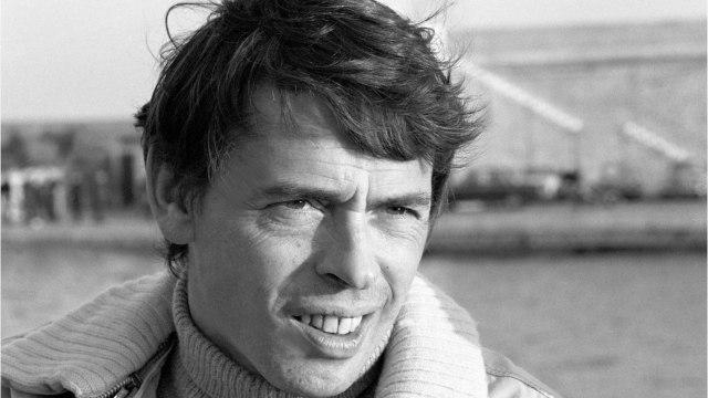 GALA VIDEO - Jacques Brel mesquin : ces surnoms qu’il donnait à ses trois filles Chantal, France et Isabelle