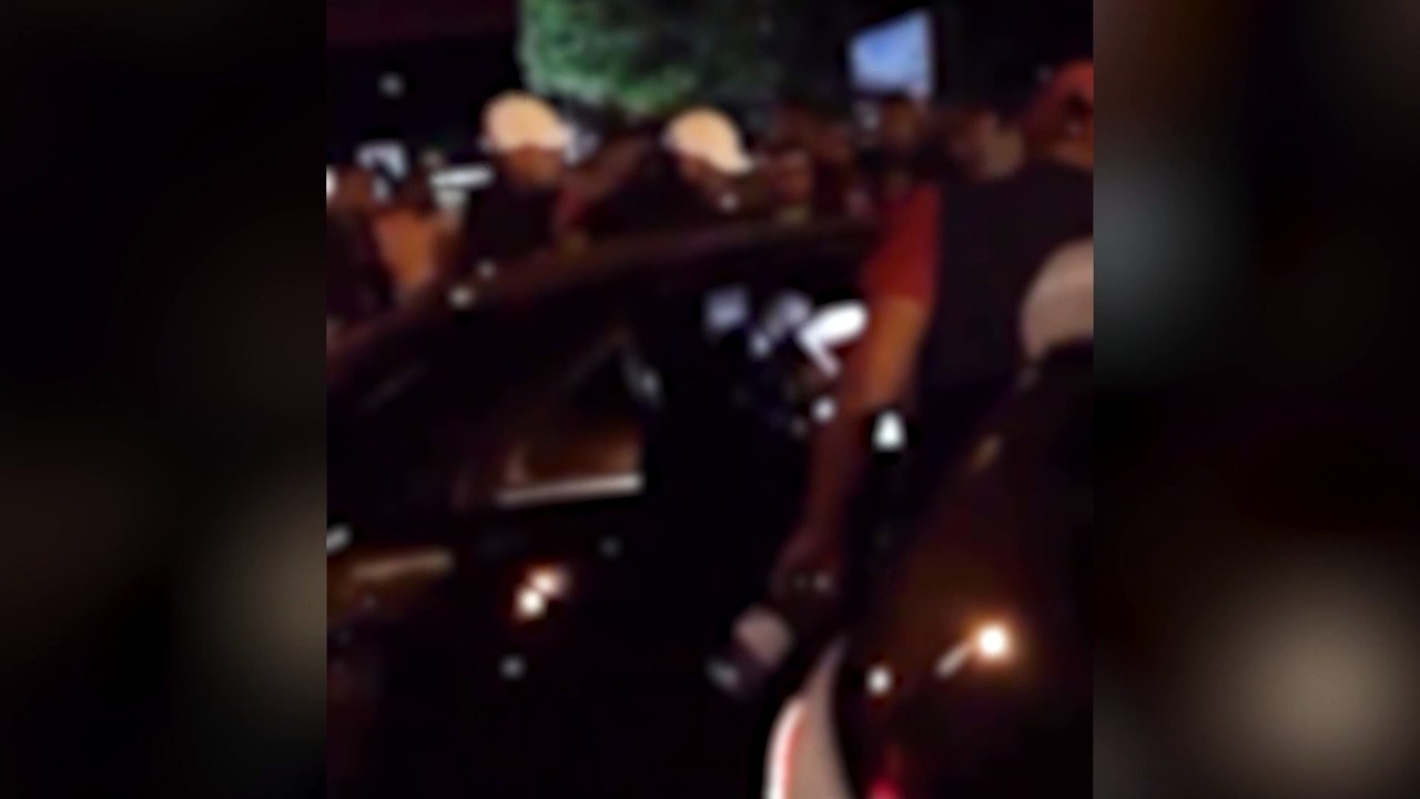 Sauvagement agressé dans sa voiture en sortie de boîte de nuit