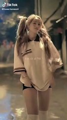 Chừa cái tội để móng tay dài. Edit đang cháy thì gãy móng