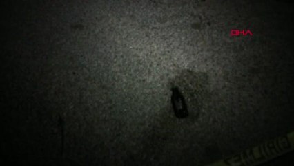 BİRLİKTE ALKOL ALDIĞI 3 ARKADAŞINA TABANCAYLA ATEŞ ETTİ: 2 ÖLÜ, 1 YARALI