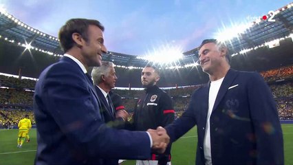Cette séquence indiscrète captée par France 2 hier soir lors de la Coupe de France, quand l'entraîneur niçois Christophe Galtier a déclaré sa flamme au président de la République