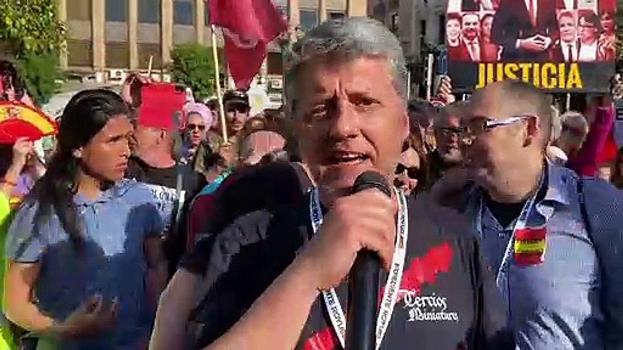 Intervención de Javier Villacorta en la manifestación del Expediente Royuela