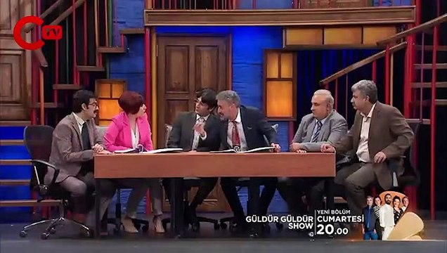 Güldür Güldür'ün Nureddin Nebati skecinin yayımlanmamasına Özgür Özel'den tepki: Mizaha bile sansür