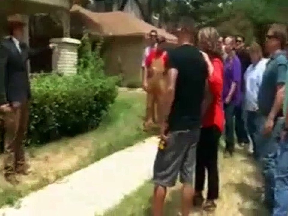 Texas Flip and Move - S01E01