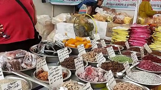 राष्ट्रीय सहकार मसाला मेला बचपन की याद दिला रहा मसाला मेला