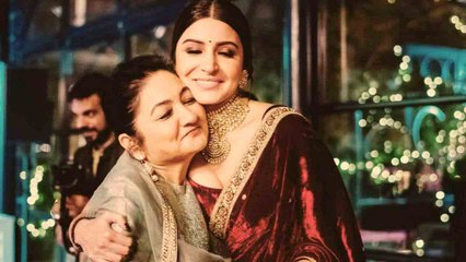 Anushka Sharma का अपनी माँ के लिए प्यार भरा मदर्स डे विश, देखें वीडियो | FilmiBeat