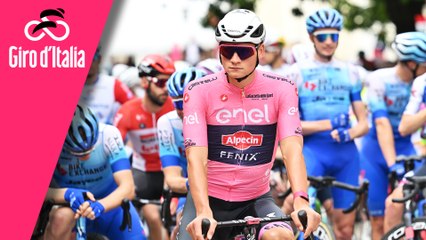 Giro d'Italia 2022 | Stage 3 | Race start