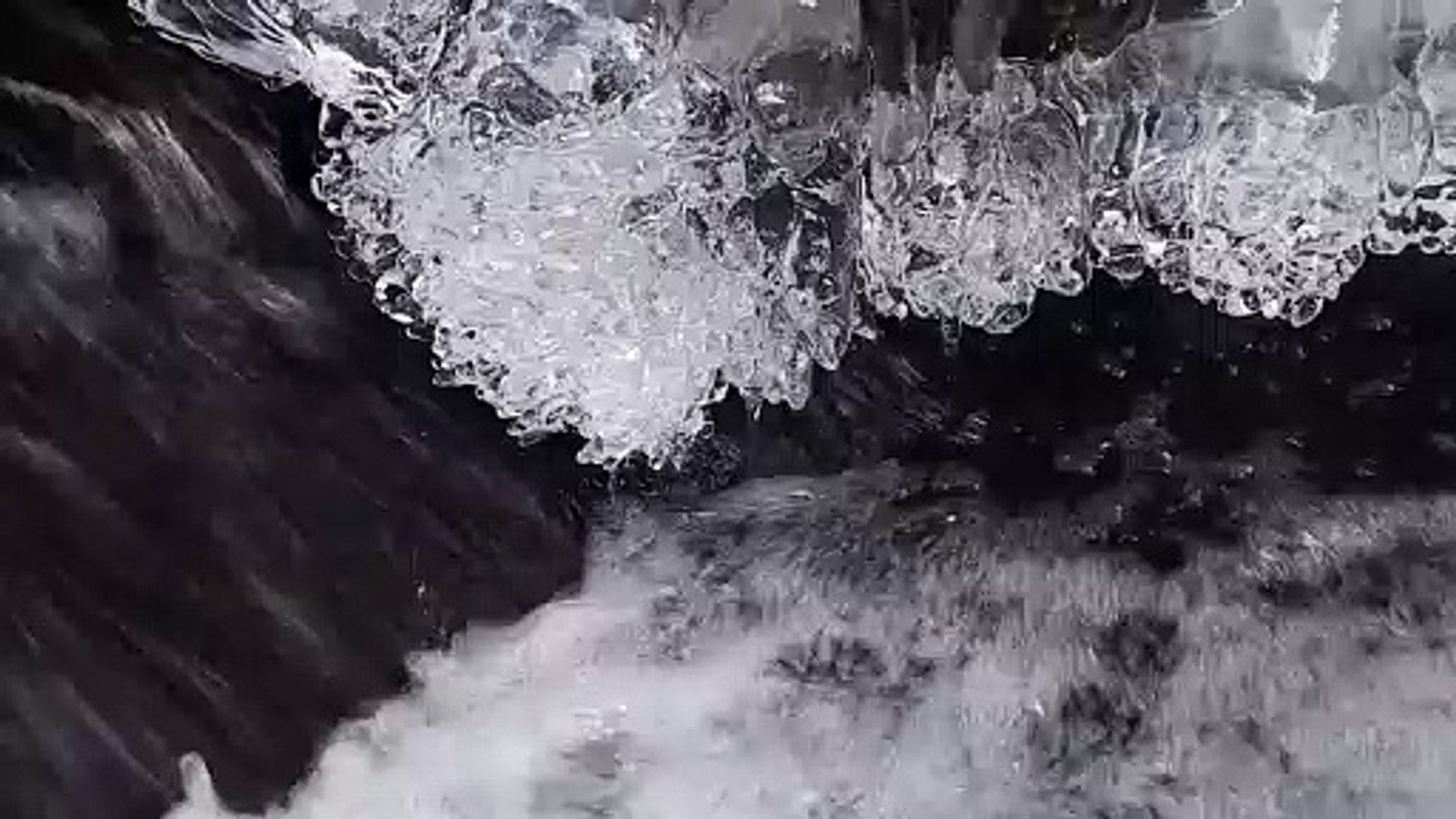 royalty flowing footage