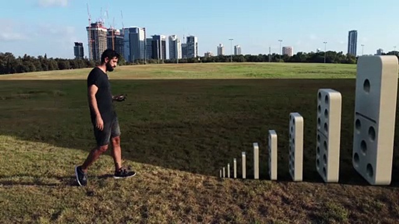 Domino Effect - The largest domino simulation on Real Footage V4