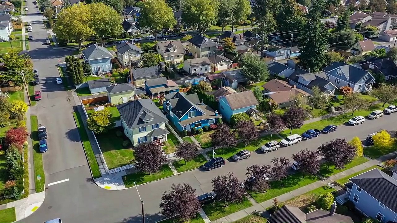 This Is Why There WON'T Be A REAL ESTATE CRASH In Toronto, Ontario | Adnan Feroz
