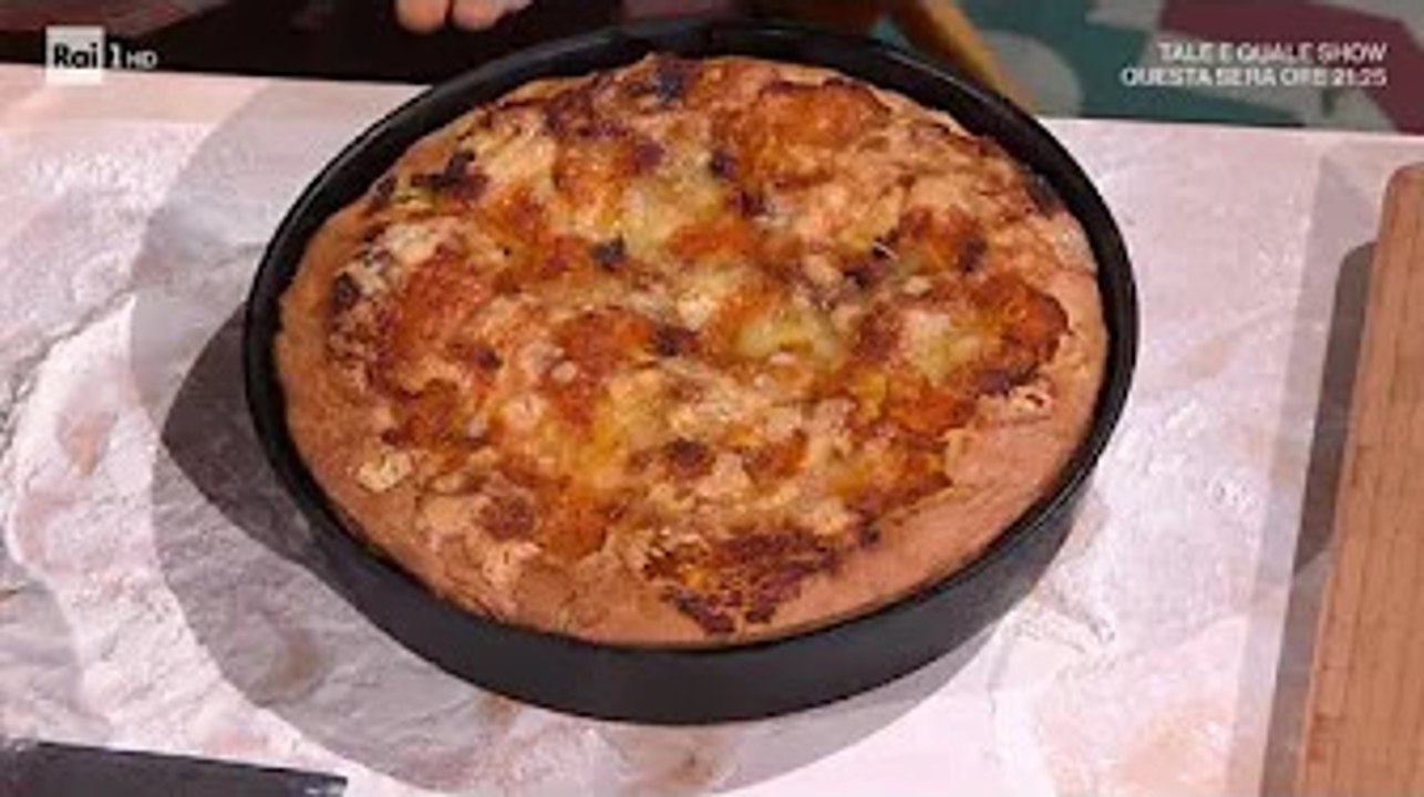 È sempre mezzogiorno, ricette di oggi 29 ottobre 2021 focaccia zucca, fontina e speck di Fulvio Mar