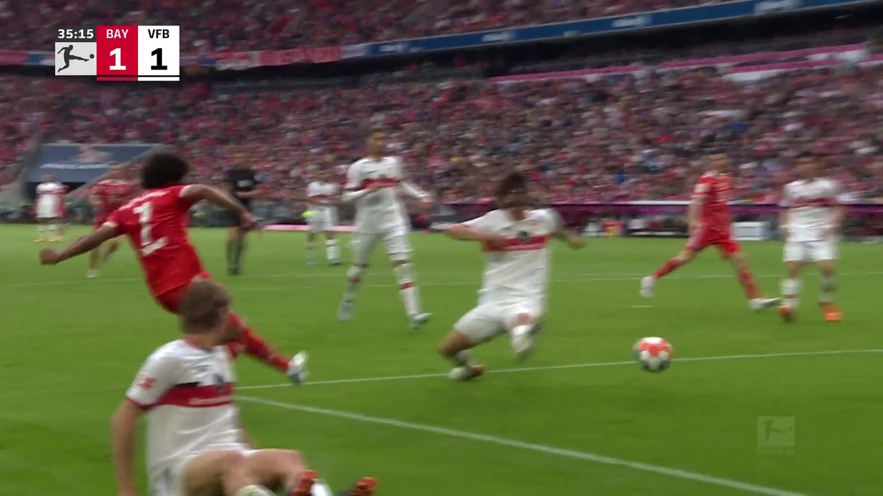 Bayern Munich v VfB Stuttgart