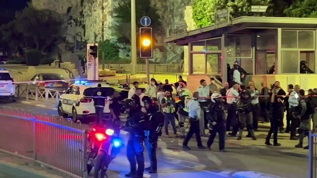 Episodios violentos entre israelíes y palestinos tras anuncio de arrestos