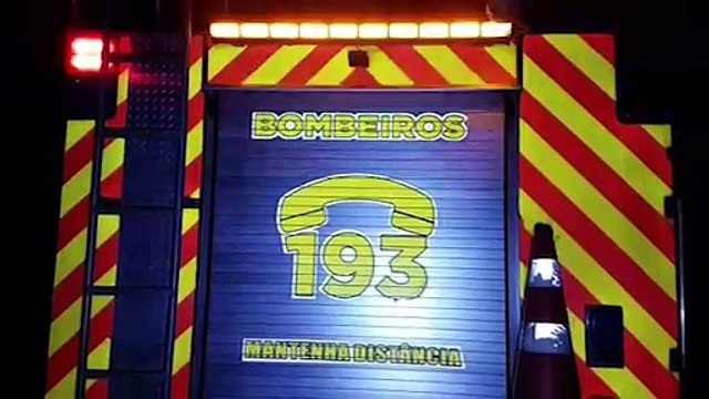 Incêndio ambiental, próximo de residência, mobiliza Corpo de Bombeiros