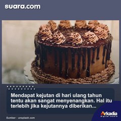 Bukan dari Ayang, Perempuan Ini Kaget Dapat Kejutan Kue Ulang Tahun dari PT KAI