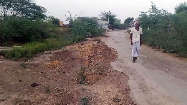 Video : इन राहों पर चलना जरा संभल कर...
