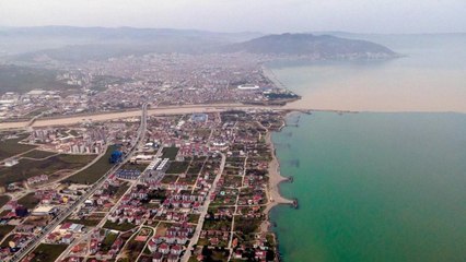 Mahkeme kararına rağmen sahil talan ediliyor