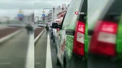 Kilolarca et kamyonet kasasında böyle taşındı