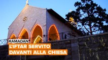 Ramadan:  L'Iftar servito davanti alla chiesa