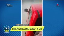 VIDEO: Civiles armados persiguen a militares en Múgica, Michoacán