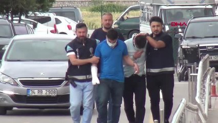 İŞ YERİNİN KARŞISINA TEZGAH AÇAN SEYYAR DÖNERCİ İLE KARDEŞİNİ TABANCAYLA YARALADI