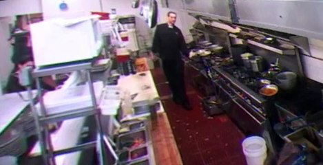 Kitchen Nightmares S01 E09