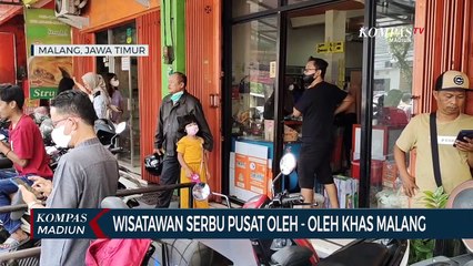 Wisatawan Serbu Pusat Oleh - Oleh Khas Malang