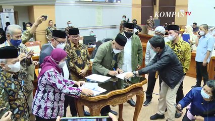 Biaya Haji 2022 Naik - NEWS OR  HOAX