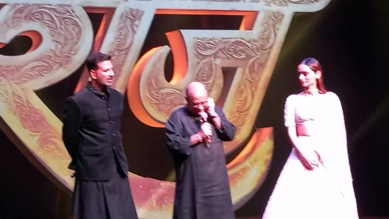 Dr Chandraprakash Dwivedi dedicating Prithviraj to Maharana Pratap on his Jayanti the 9th of May