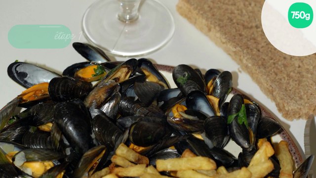 Moules à la bière et aux lardons