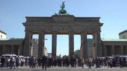 9 Mayıs Zafer Bayramı'nın 77. yıl dönümü - Anma töreni