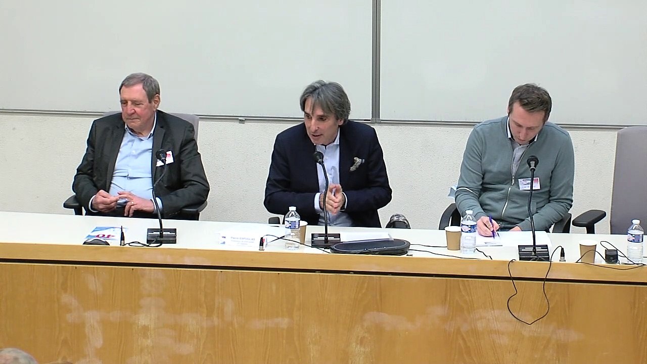 "La décentralisation et les Hommes : le regard des élus", table ronde animée par Pierre Esplugas, Professeur de droit public, Université Toulouse 1 Capitole_@IDETCOM_40ans_décentralisation_13_Table ronde