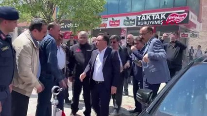 ELEKTRİK TESİSATINDAN 20 İŞ YERİ KÜL OLDU