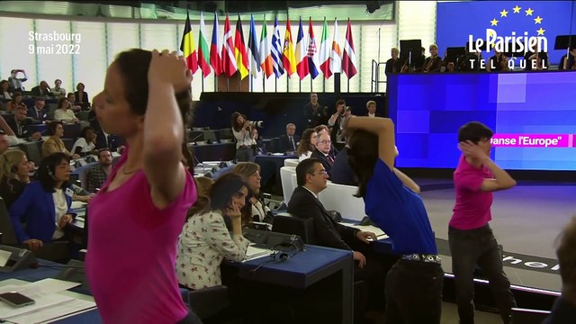 Strasbourg : des adolescents dansent «L'Europe» dans le Parlement
